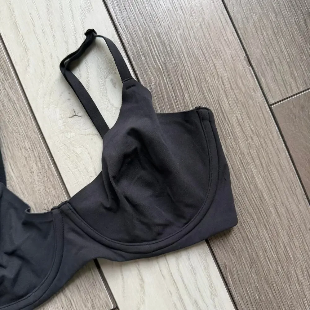 SKIMS Fits Everybody Underwire Bra - Black 34D - Picture 2 of 4